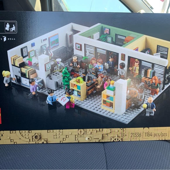 Lego models 75339 and 21336 - Picture 2 of 6